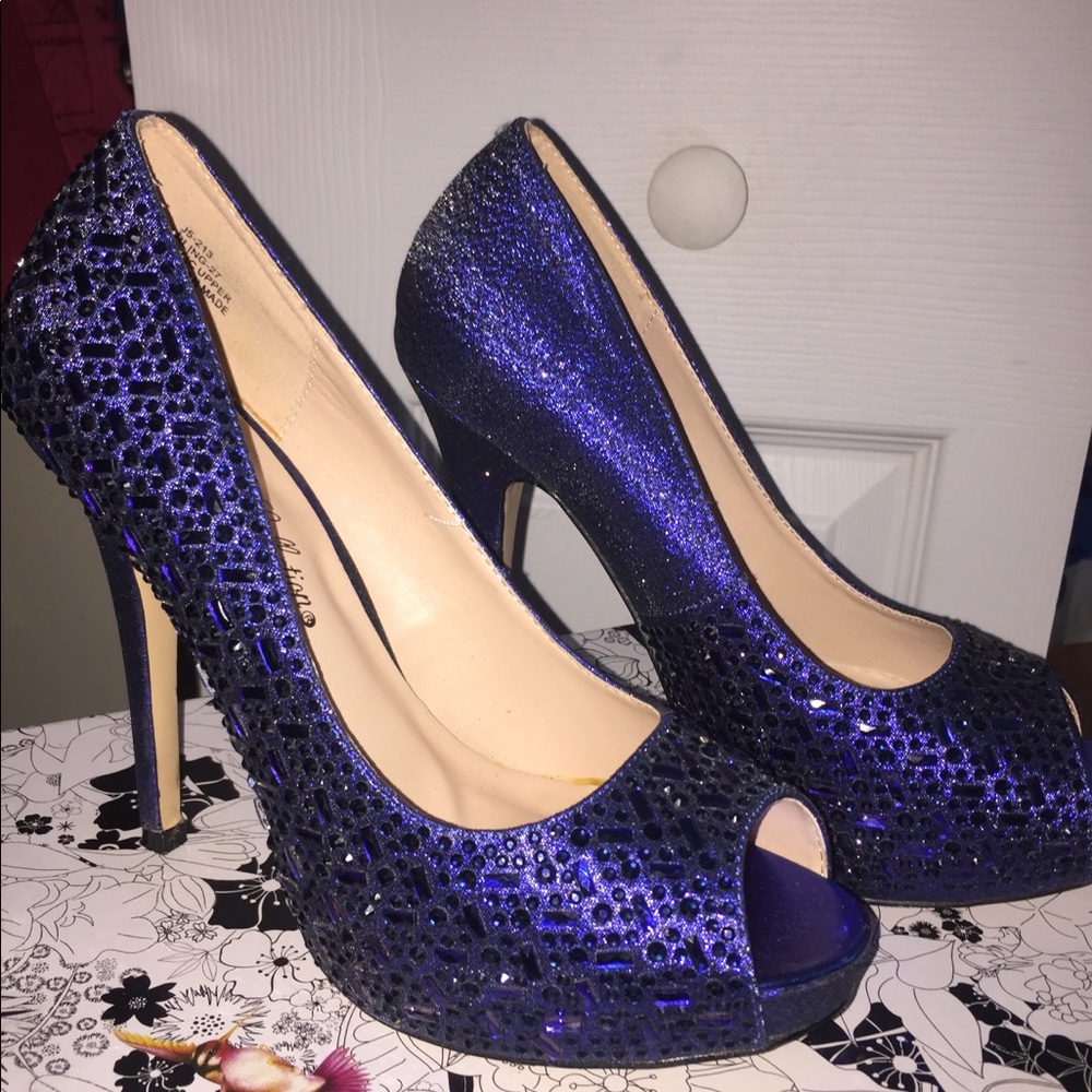 Blue peep toe heels with blue stones